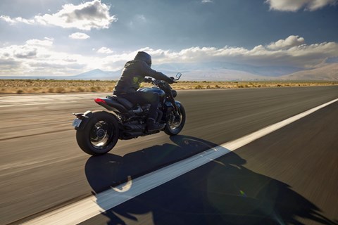 Triumph Rocket 3 Storm R & GT 2024 Test