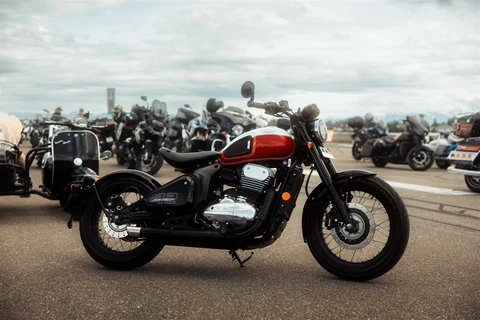 Testbericht Jawa Bobber 42 - Neues Modell mit viel Geschichte Testbericht Jawa Bobber 42 - Neues Modell mit viel Geschichte