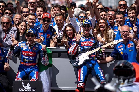 MotoGP Mugello 2024 - das blaue Wunder der Roten!