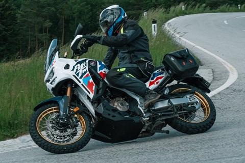 Motorradfahren lernen - Kurvenfahren und Lenkimpulse