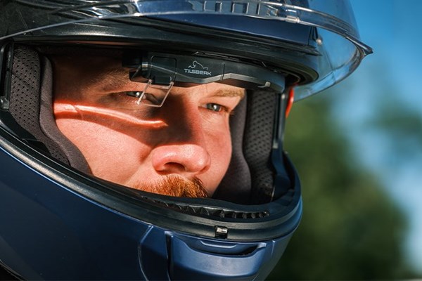 Tilsberk DVision HUD für Motorradhelme - Version 2.0 im Test