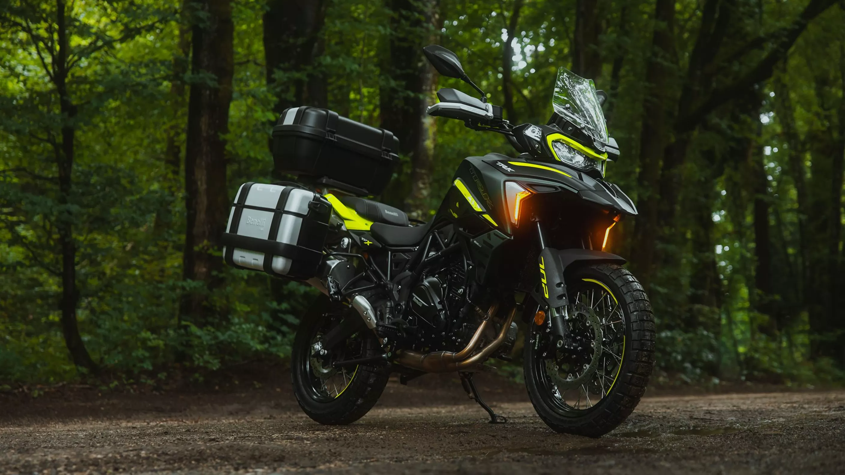 Benelli TRK 702 X v švicarskem vsakdanu - Testno poročilo Benelli TRK 702 X v švicarskem vsakdanu - Testno poročilo