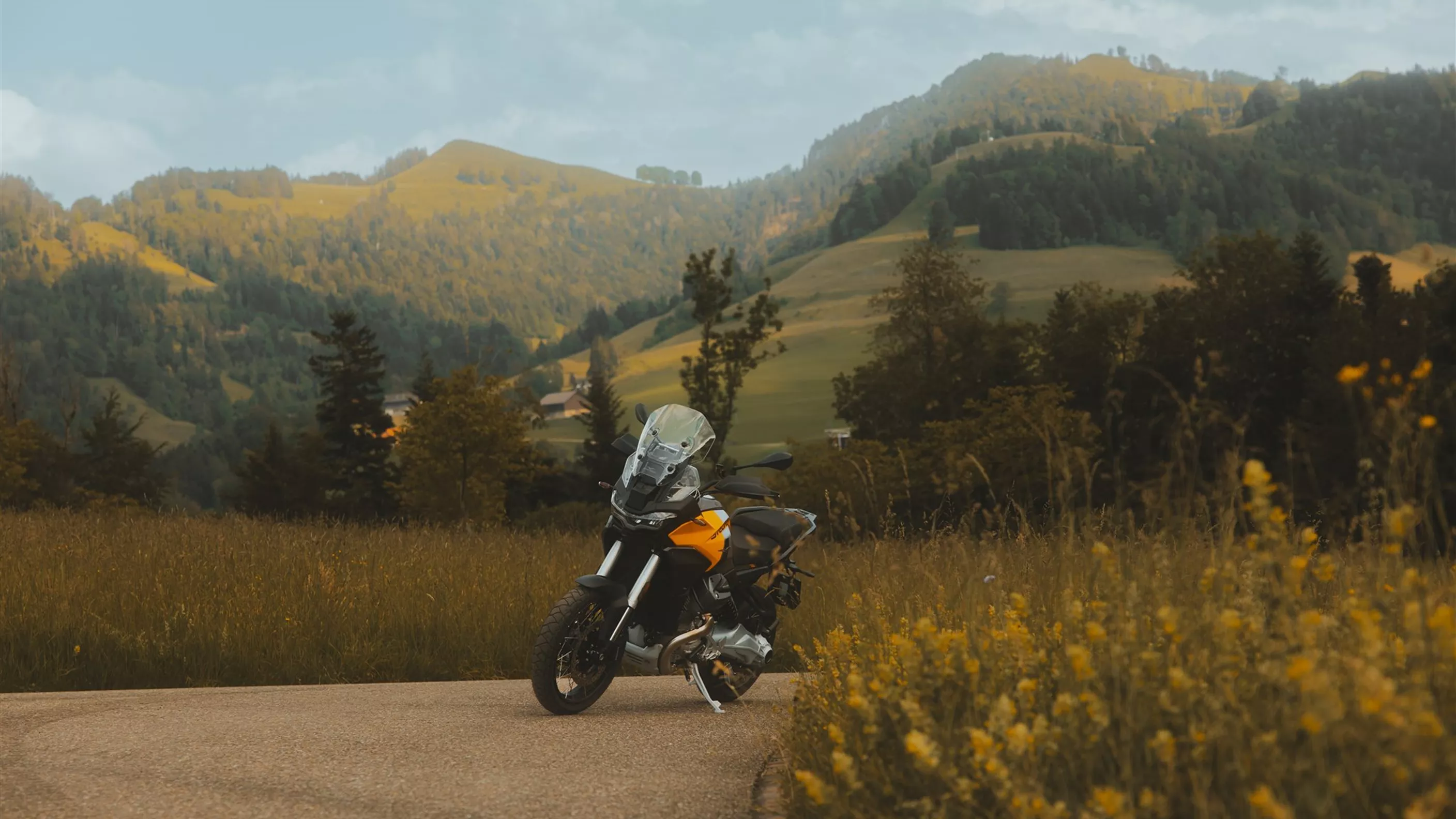 Moto Guzzi Stelvio - primeiro teste de vários dias na Suíça Moto Guzzi Stelvio - primeiro teste de vários dias na Suíça