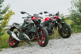 Honda CB500 Hornet vs. Kawasaki Z500 Honda CB500 Hornet vs. Kawasaki Z500