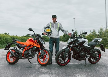 KTM Duke 390 vs. CFMoto 450 NK: Günstige Nakedbikes im Vergleich KTM Duke 390 vs. CFMoto 450 NK: Günstige Nakedbikes im Vergleich