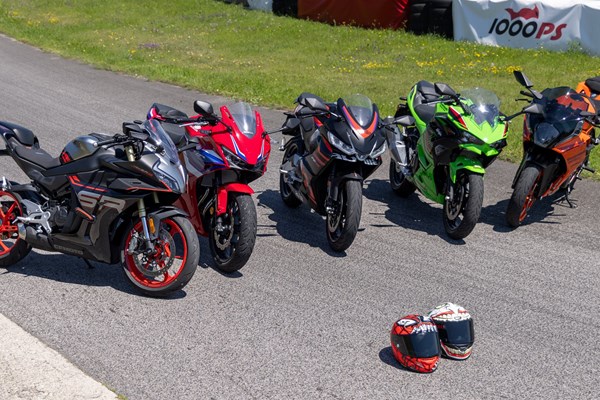 A2 Supersport Motorräder im Vergleich 2024