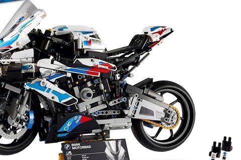 38% Rabatt auf LEGO BMW M 1000 RR