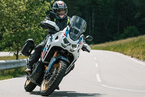 Motorradfahren lernen - der richtige Lenkimpuls!