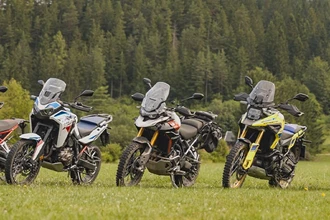 21-Zoll-Reiseenduros im großen Offroad-Vergleich & Test 2024 21-Zoll-Reiseenduros im großen Offroad-Vergleich & Test 2024