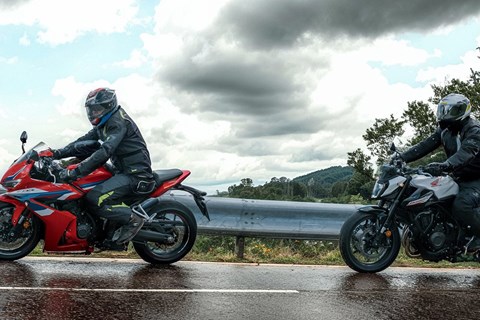 Motorradfahren lernen - Fahren bei Regen und Nebel