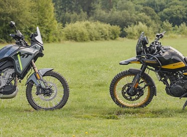 450 Kubik A2-Reiseenduros im großen Offroad-Vergleich & Test 2024