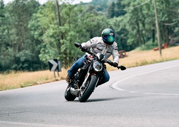 Testbericht MV Agusta Dragster 800 RR SCS 2024 Testbericht MV Agusta Dragster 800 RR SCS 2024