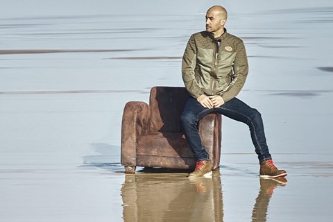 Segura präsentiert neue Motorradbekleidung 