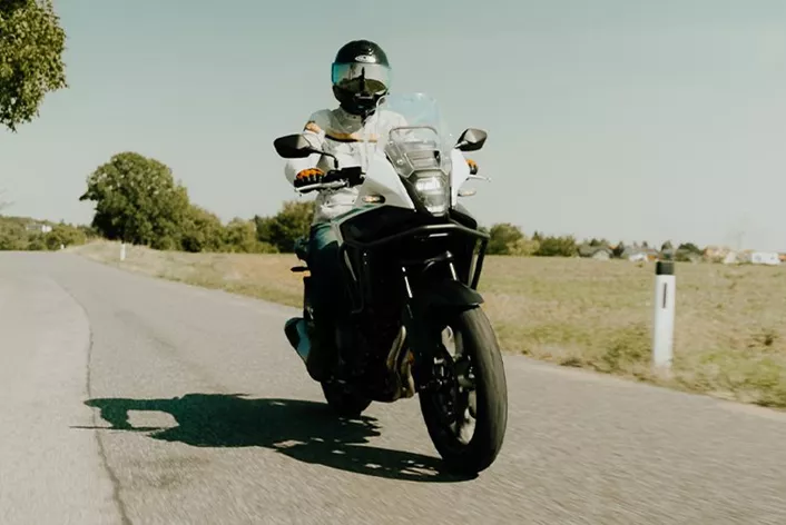 Late but finally, 1000PS got to test Honda's new edition of the CB500X. Here are our impressions of the NX500.