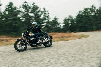 BMW R12 im Test – Überraschung auf der Balkan Rally 2024