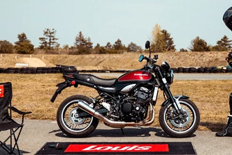 Kawasaki Z900RS im Rundenzeit-Test: Eleganter Retro-Racer Kawasaki Z900RS im Rundenzeit-Test: Eleganter Retro-Racer