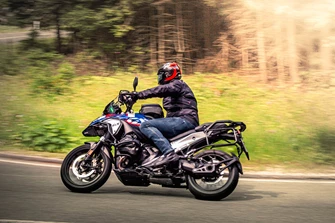 BMW R 1300 GS 2024 - Test auf der Landstraße BMW R 1300 GS 2024 - Test auf der Landstraße