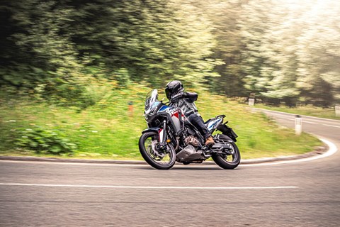 Honda Africa Twin Test: Auch 2024 noch eine perfekte Reiseenduro?