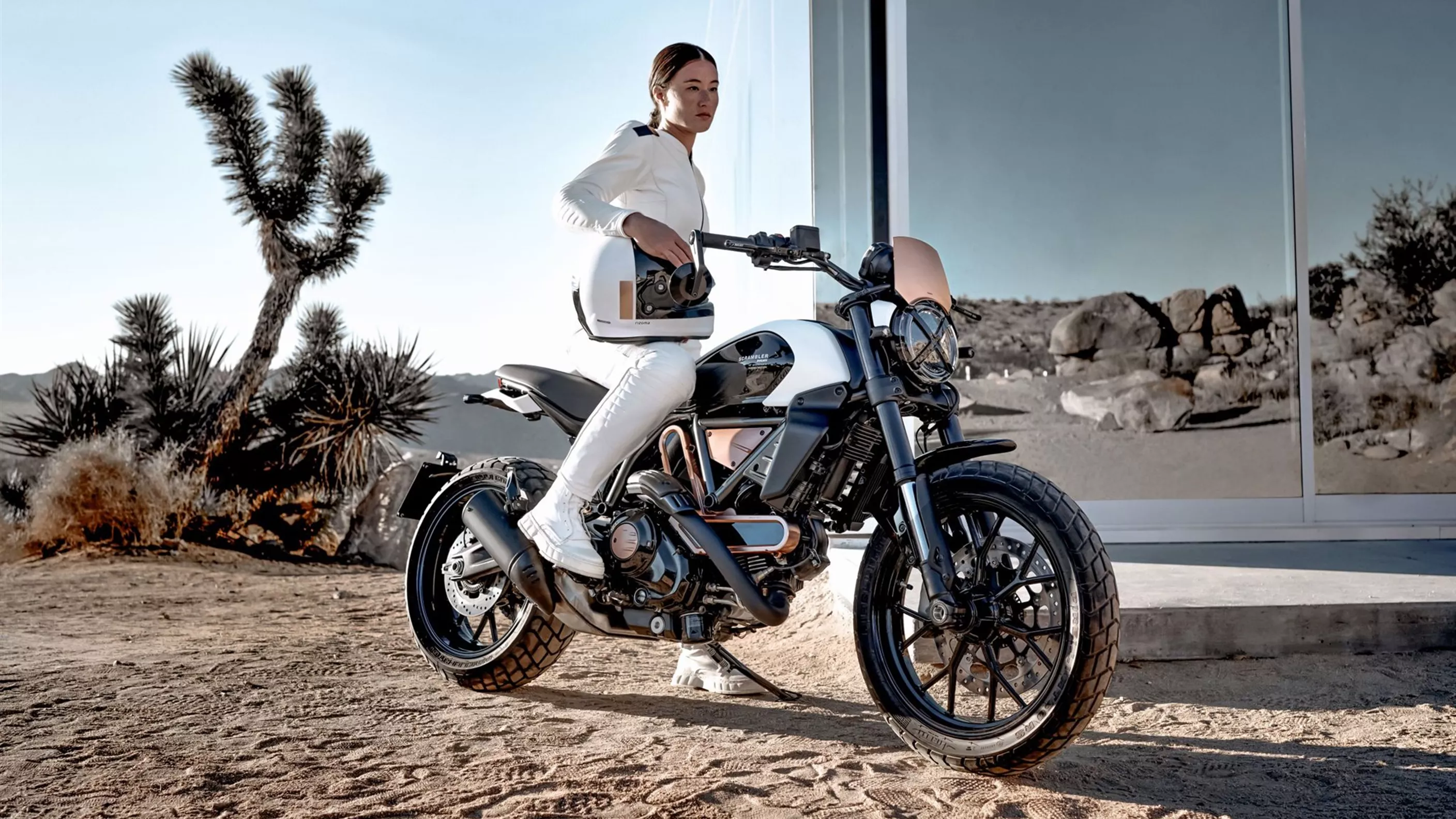 A Ducati celebra 10 anos de Scrambler com a Edição Rizoma! A Ducati celebra 10 anos de Scrambler com a Edição Rizoma!