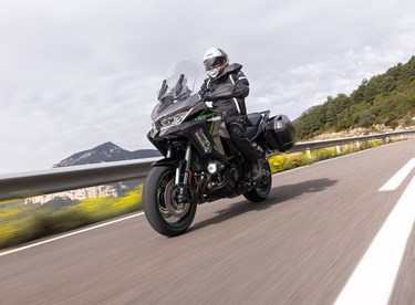 Kawasaki Versys 1100 SE Test 2025