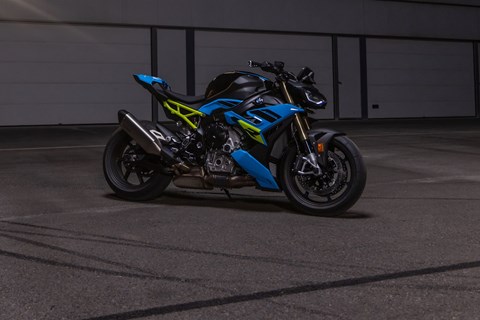 Neue BMW S 1000 R 2025! Mehr Leistung und neue Optik