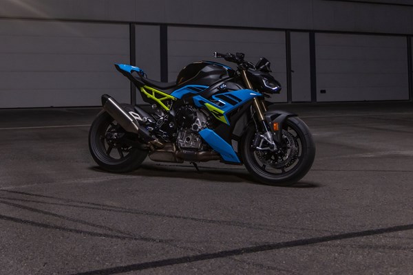 Neue BMW S 1000 R 2025! Mehr Leistung und neue Optik Neue BMW S 1000 R 2025! Mehr Leistung und neue Optik