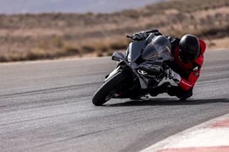 BMW S 1000 RR 2025: Gleiche Leistung aber umso mehr Winglets BMW S 1000 RR 2025: Gleiche Leistung aber umso mehr Winglets