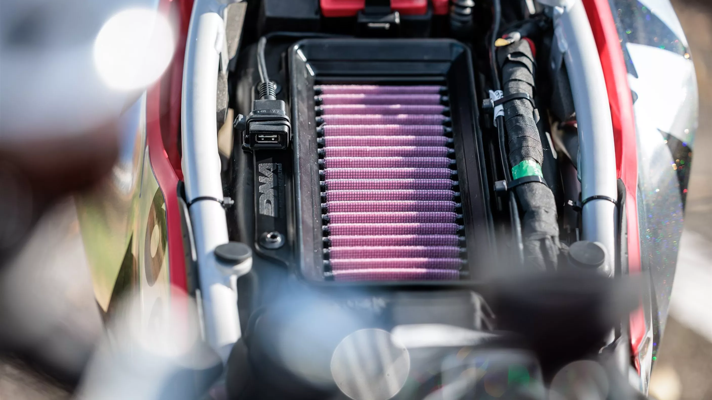 Filtro Aria DNA & Kit Combo Stage-2 per Ducati Hyper 698 Mono Filtro Aria DNA & Kit Combo Stage-2 per Ducati Hyper 698 Mono