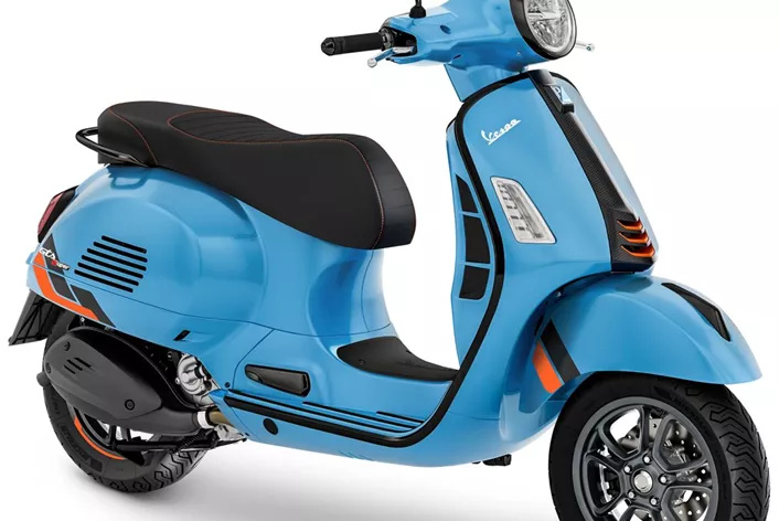 Nova Vespa GTS 310 dviguje zmogljivost in opremo v modelni liniji Vespa na naslednjo raven. Z novim 310 ccm enovaljnim motorjem in močjo 25 KM je najmočnejša Vespa doslej.