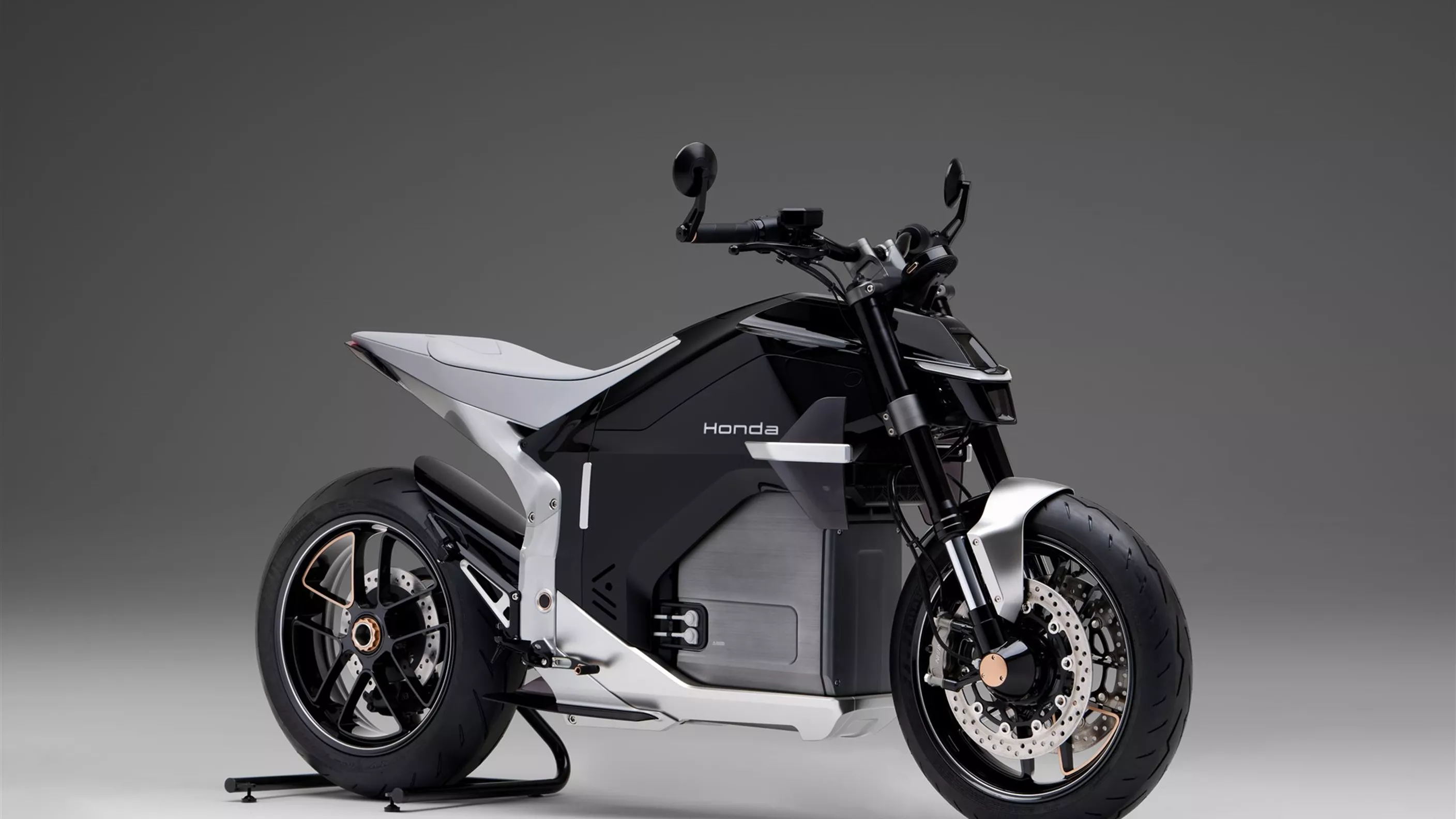 Honda elektro-koncept motocikli na EICMA 2024 Honda elektro-koncept motocikli na EICMA 2024
