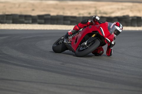 Paukenschlag: Weniger Hubraum! Ducati Panigale V2 2025