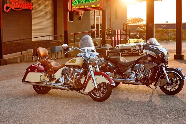 Indian présente quatre nouveautés pour 2025 - au centre de l'attention se trouvent les tout nouveaux modèles Indian Scout Sixty ainsi que les extrêmement exclusives Roadmaster Elite et Springfield Special Edition !