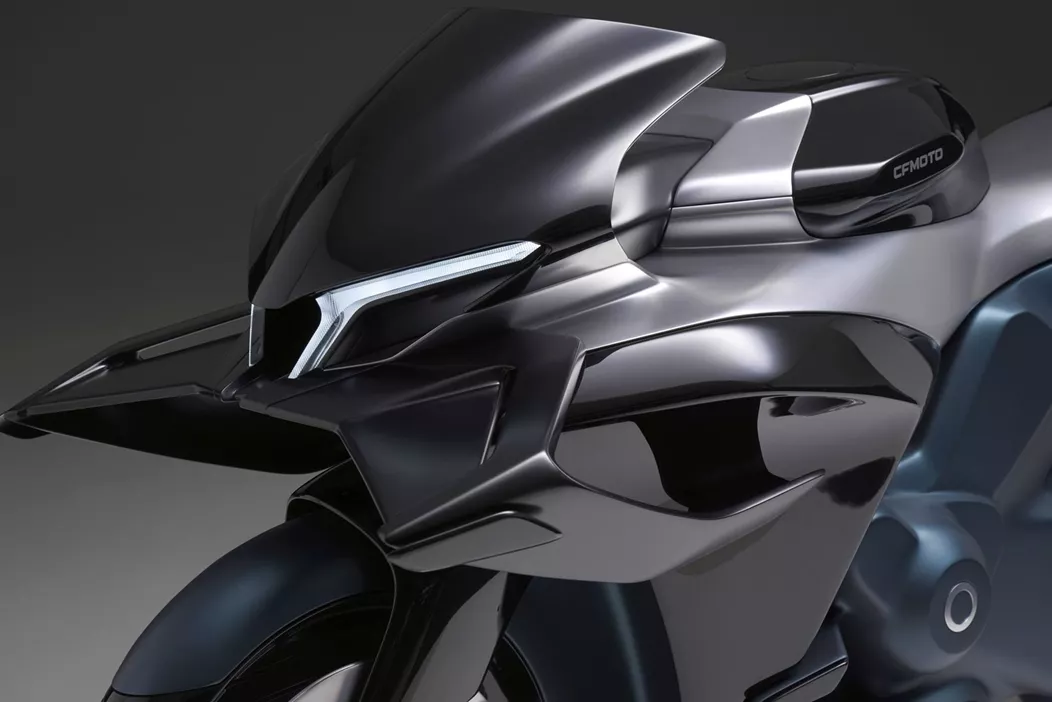 V rámci EICMA 2024 predstavila CFMOTO svoje najnovšie modely pre rok 2025. Novinky siahajú od športových modelov až po koncepty pre budúcnosť. Tu je prehľad.