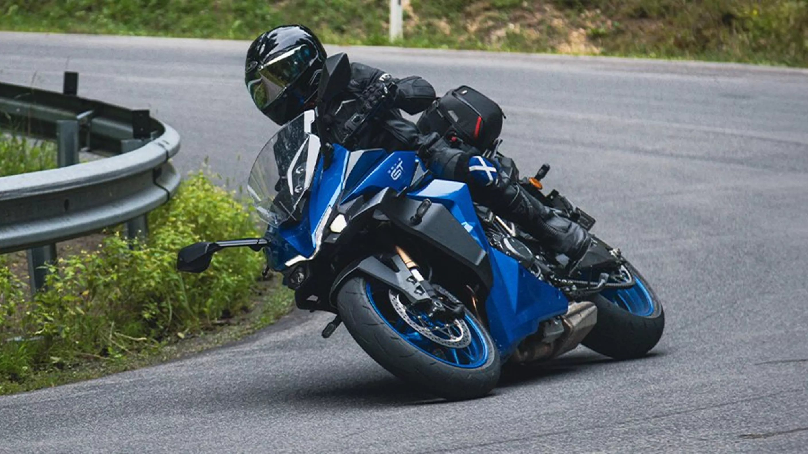 Teste de viagem da Suzuki GSX-S1000 GT 2024 Teste de viagem da Suzuki GSX-S1000 GT 2024