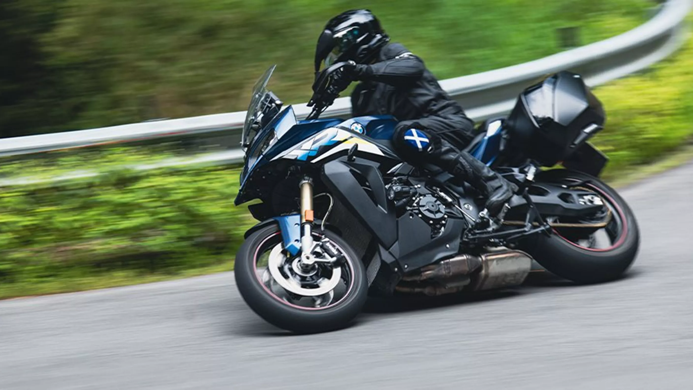 Teste de Viagem da BMW S 1000 XR 2024 Teste de Viagem da BMW S 1000 XR 2024