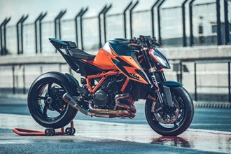 Stärken & Schwächen: KTM 1290 Super Duke R Erfahrungen Stärken & Schwächen: KTM 1290 Super Duke R Erfahrungen