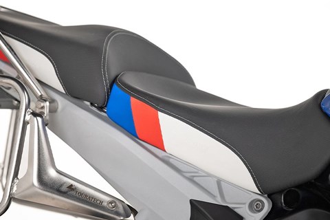 Neue Touratech Komfortsitze für BMW R 1300 GS