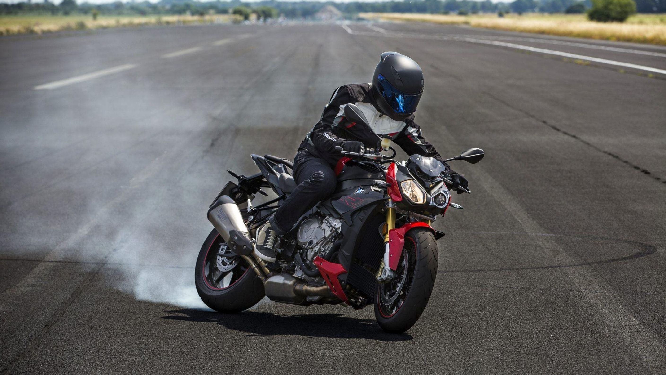 BMW S 1000 R (do 2024): Mocne i słabe strony - Opinie BMW S 1000 R (do 2024): Mocne i słabe strony - Opinie