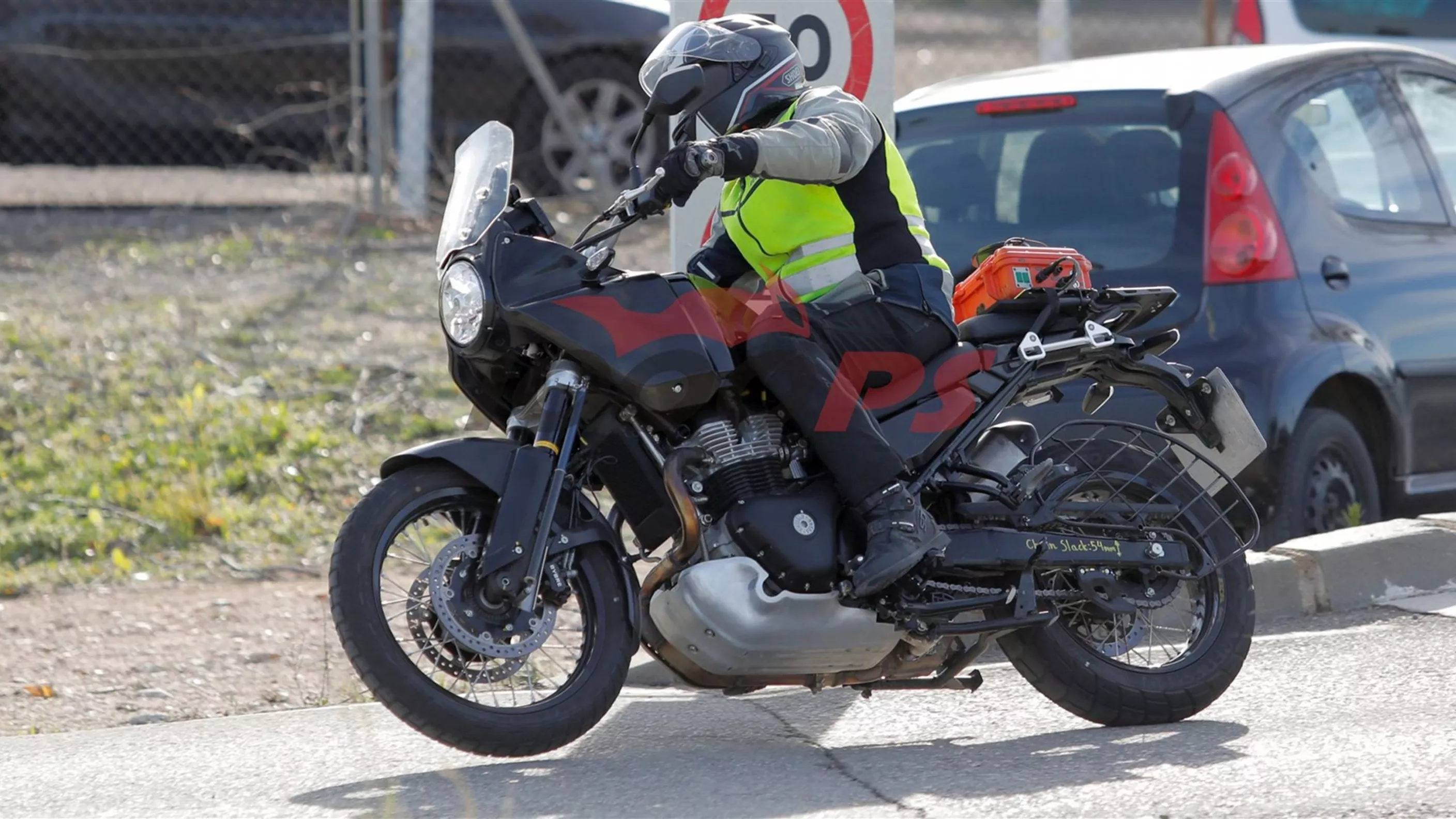 Royal Enfield Himalayan 650 Erlkönig Royal Enfield Himalayan 650 Erlkönig