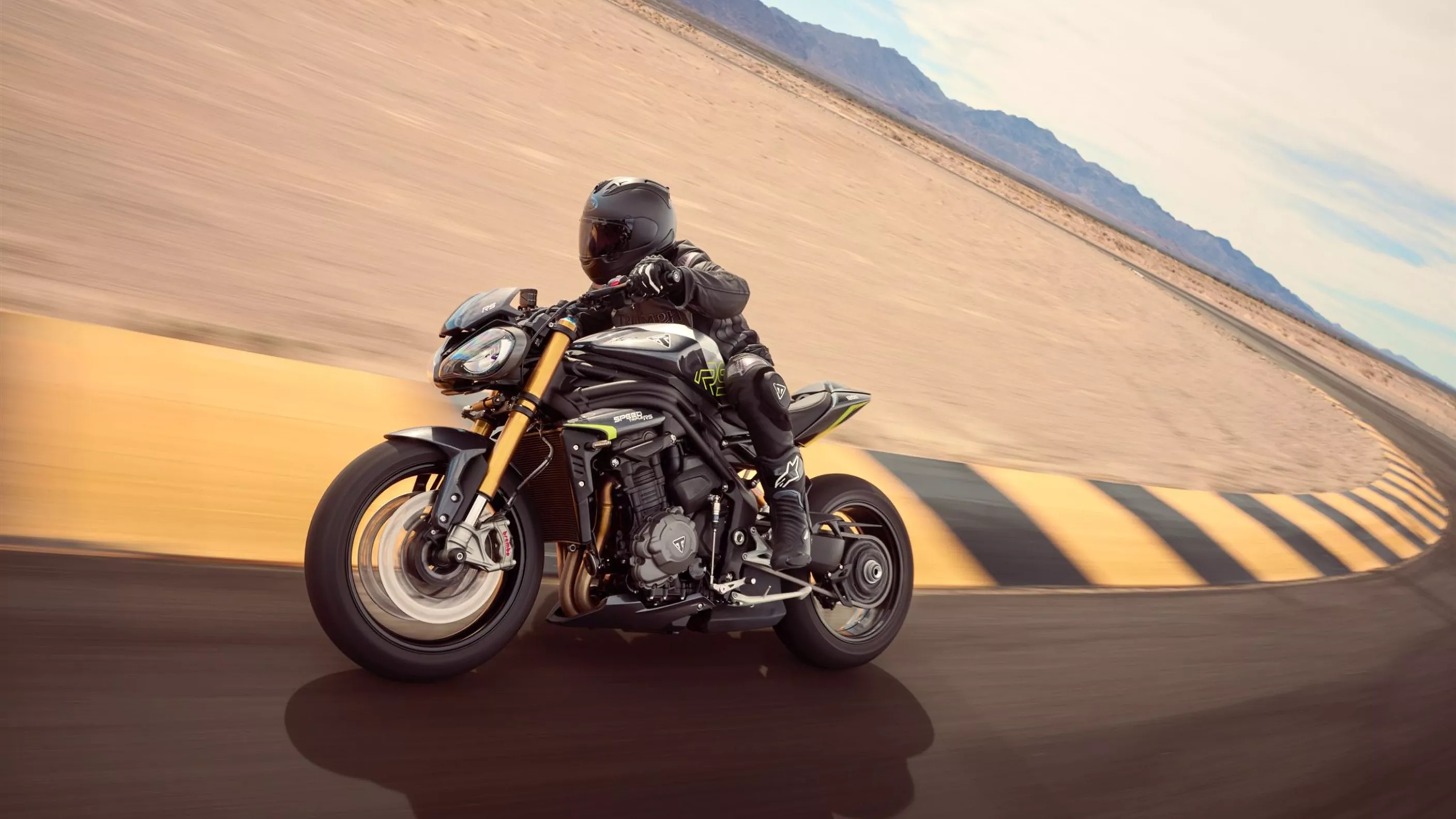 Triumph Speed Triple 1200 RS 2025 Triumph Speed Triple 1200 RS 2025