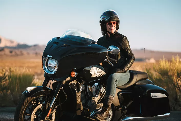 Indian Motorcycle, prva američka marka motocikala, predstavlja za modelsku godinu 2025. opsežno proširenje svog portfolija. U fokusu su novi PowerPlus modeli Chieftain i Roadmaster, kao i ažurirana serija Indian Chief sa modelima Sport Chief RT i Super Chief Dark Horse. Oba serijala nude kombinaciju performansi i modernog dizajna, koja treba da zadovolji zahteve zahtevnih vozača.