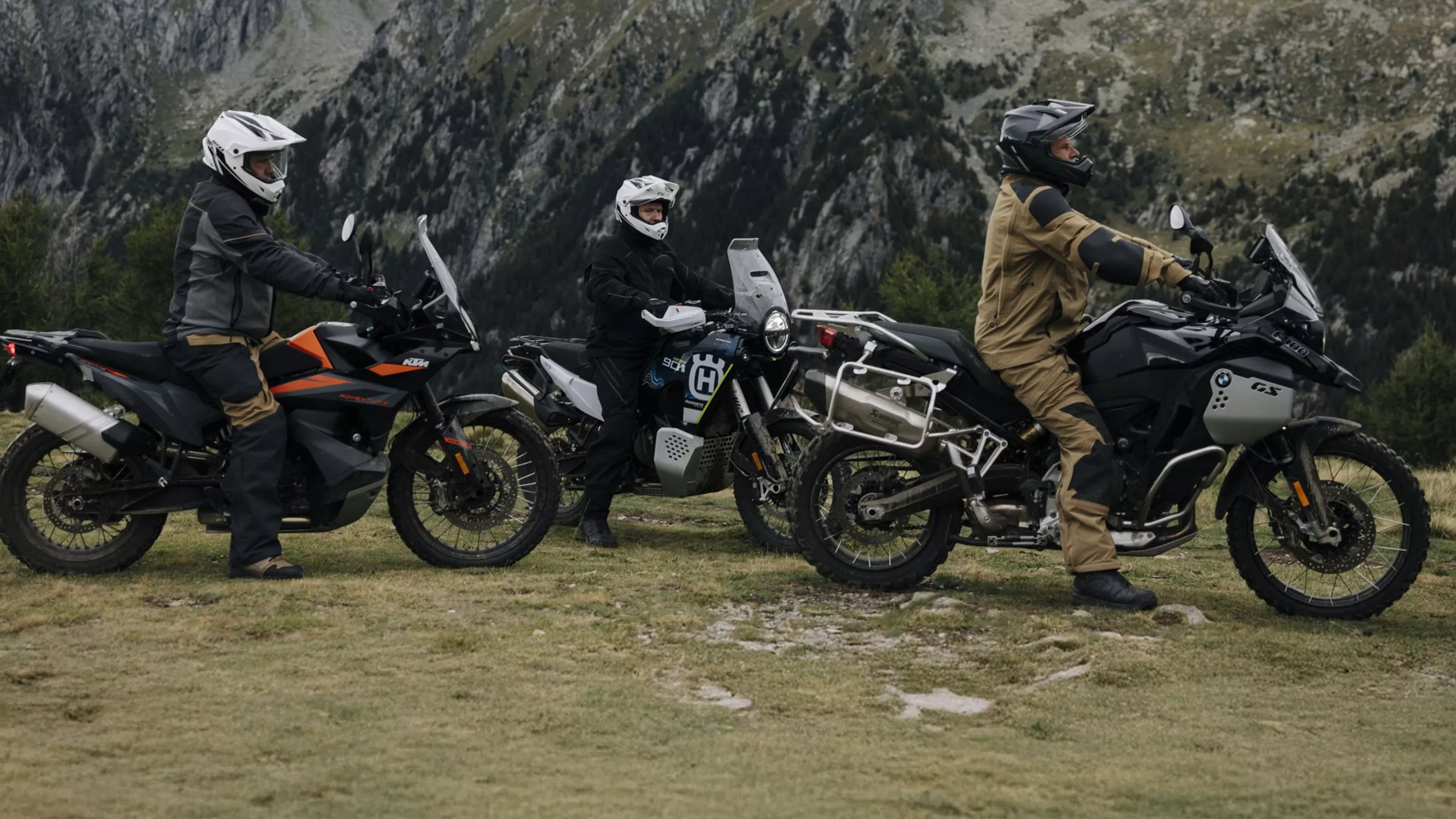 Testbericht: Fox Racing Adventure-Kollektion 2025 Testbericht: Fox Racing Adventure-Kollektion 2025
