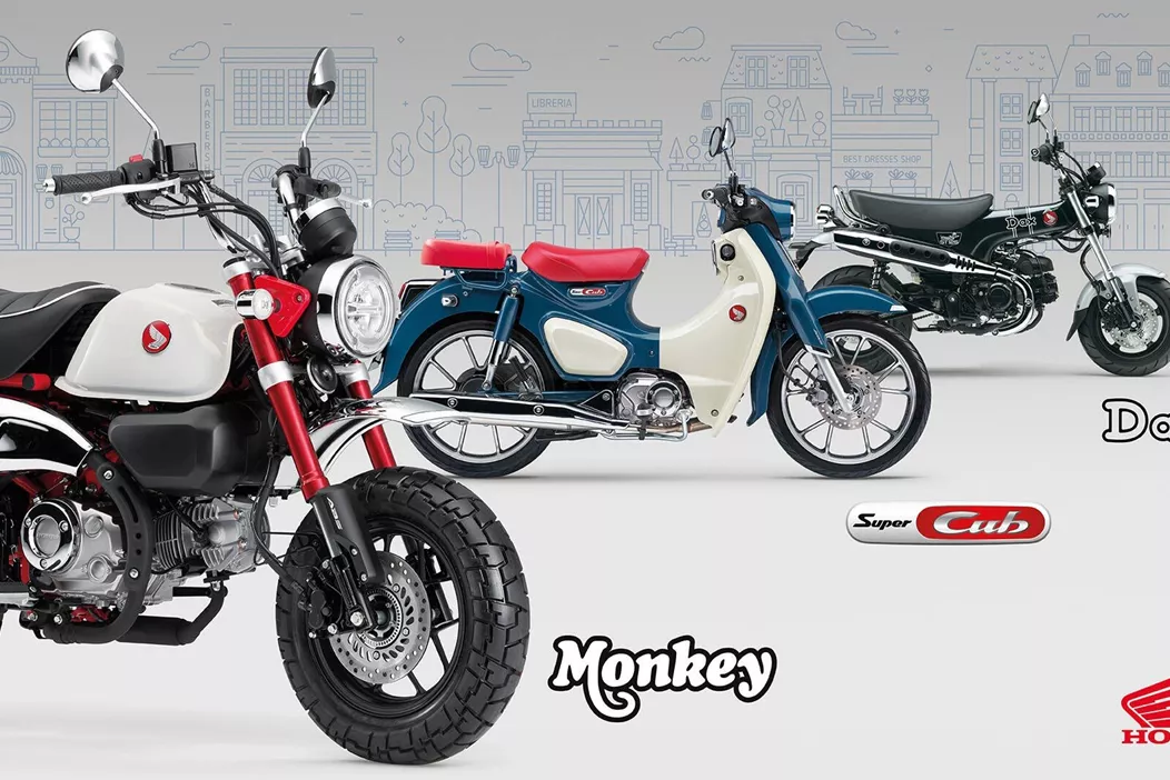 Pour l'année modèle 2025, Honda présente les populaires minibikes Dax ST125, Monkey 125 et Super Cub C125 dans de nouvelles couleurs, adaptées aux normes d'émissions Euro 5+ plus strictes.