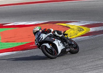 CFMOTO 675 SR-R Test 2025 CFMOTO 675 SR-R Test 2025