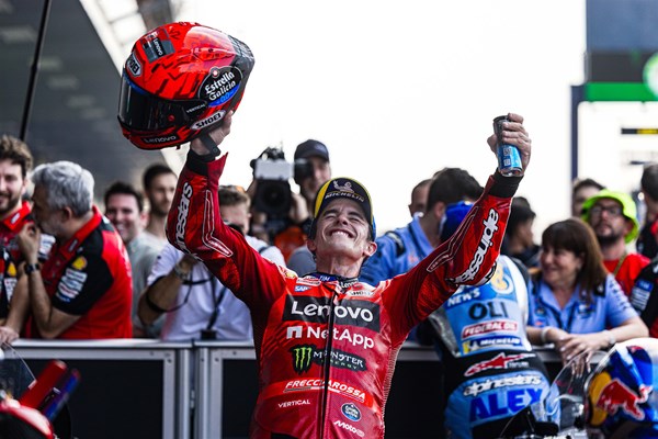 MotoGP 2025 Thailand: Marc Marquez dominiert das Wochenende