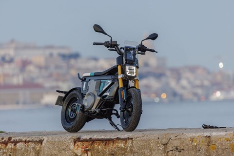 Neue Steuer für Elektro-Motorräder: Was sich ab April 2025 ändert