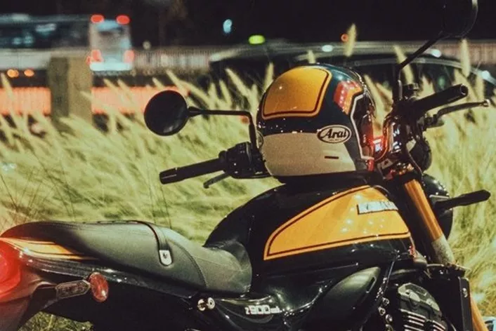 Wir testen das, was als das ultimative klassische Motorrad gelten könnte: die Kawasaki Z900 RS und Z900 RS SE auf einer Tour von über 2.500 km quer durch Osteuropa und die Balkanregion bis zurück nach Wien.