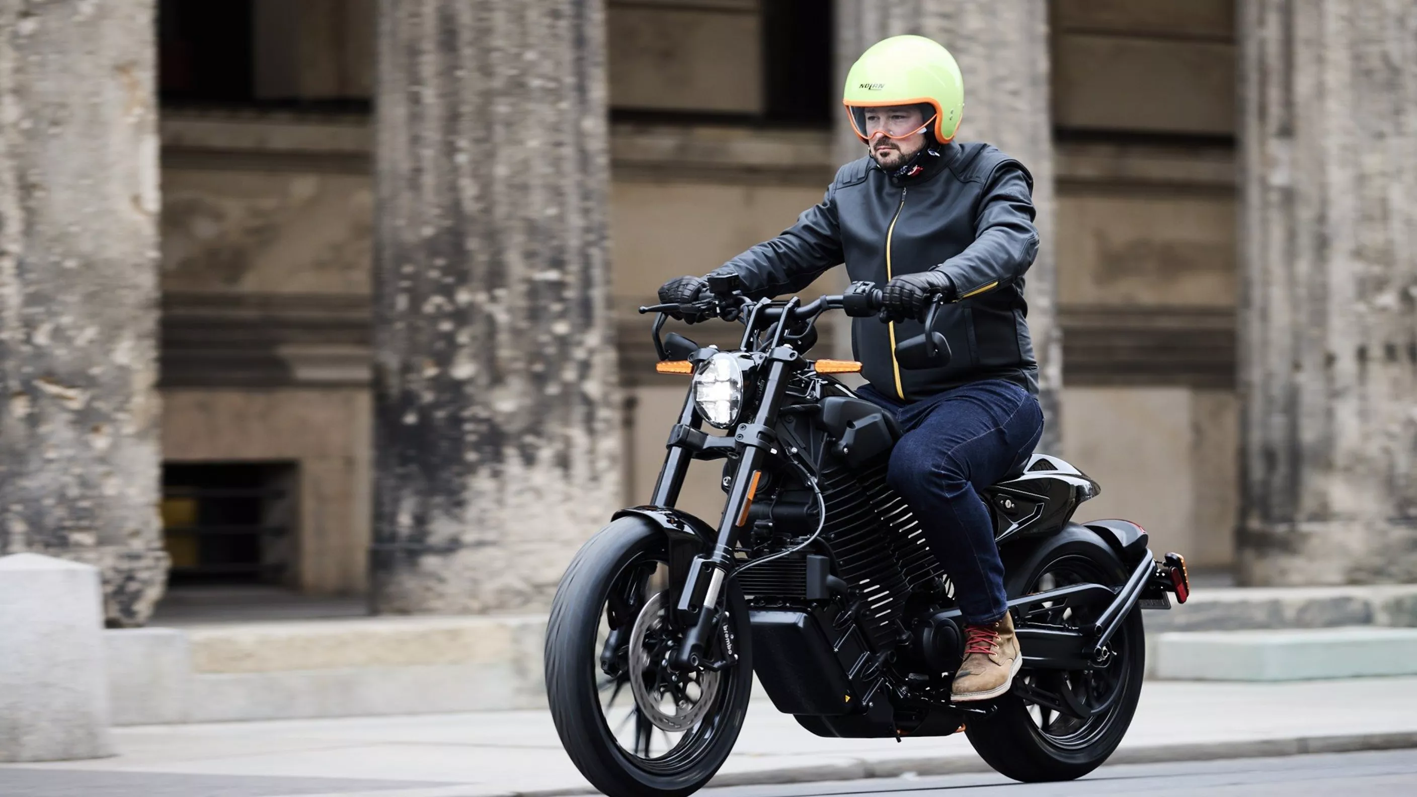 Yeni LiveWire S2 Modelleri Alpinista & Mulholland Nasıl Sürülüyor? Yeni LiveWire S2 Modelleri Alpinista & Mulholland Nasıl Sürülüyor?