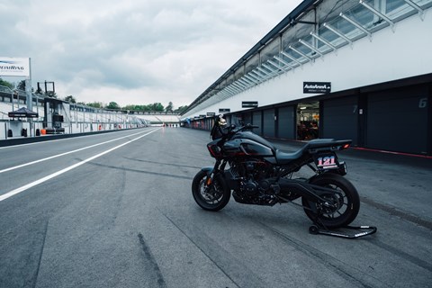 1000 km Rennen mit der Harley-Davidson Pan America 1250 ST