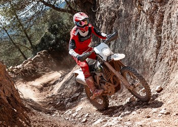 Triumph TF 250-E und TF 450-E Test 2025